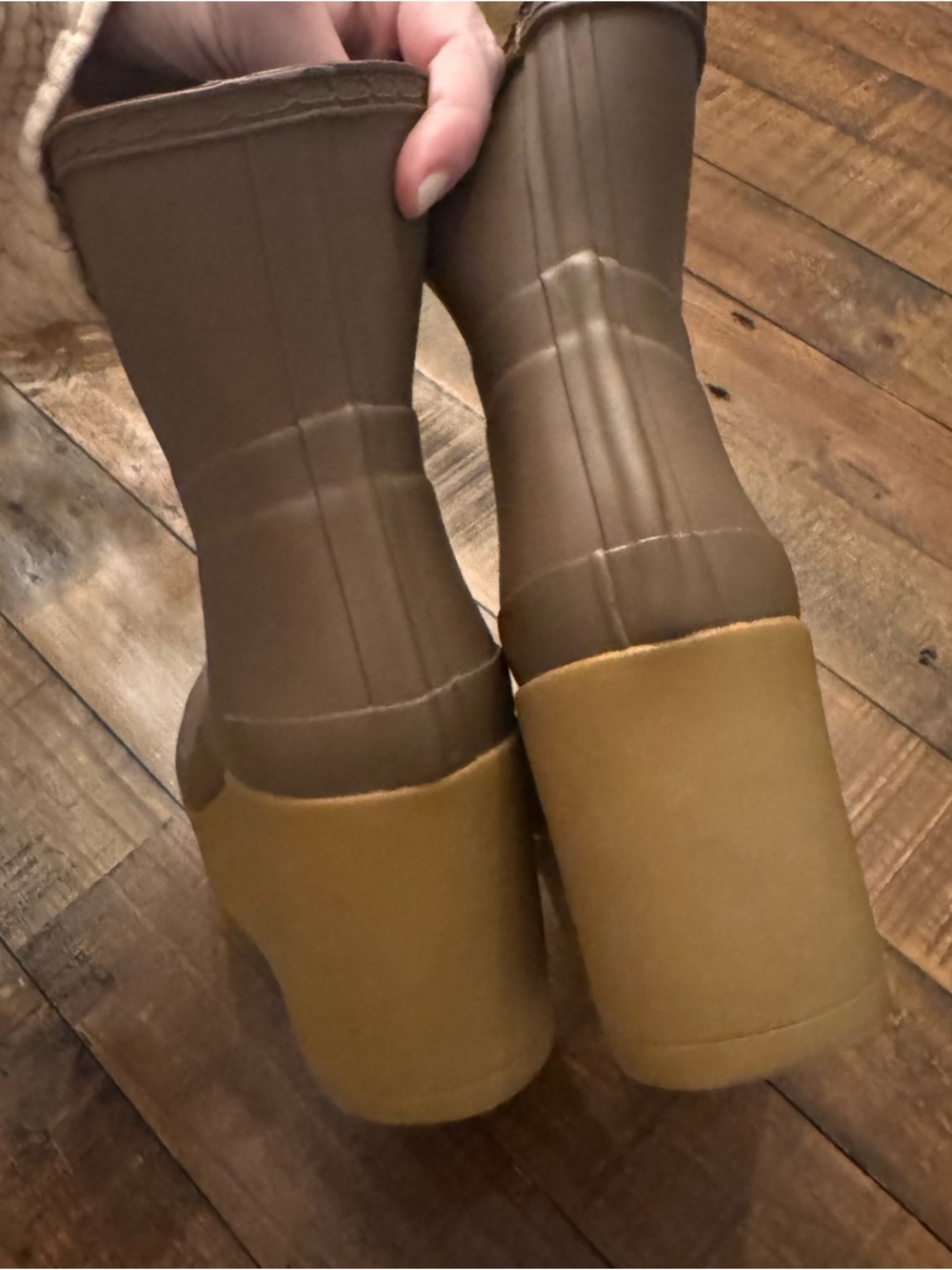 HUNTER Wedge Rain Booties - Picture 6 of 9